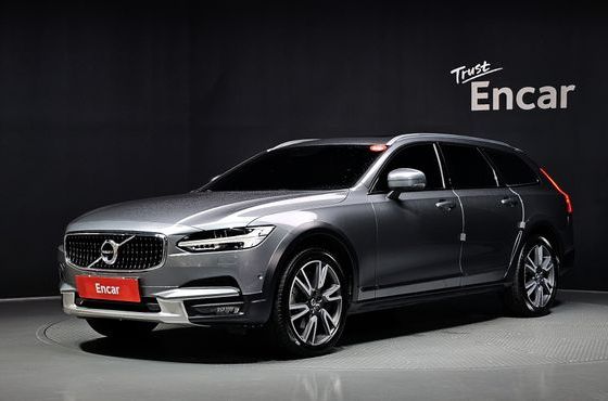 Volvo V90 T5 Pro AWD — пробег 203 790 км — фото 1 из 5