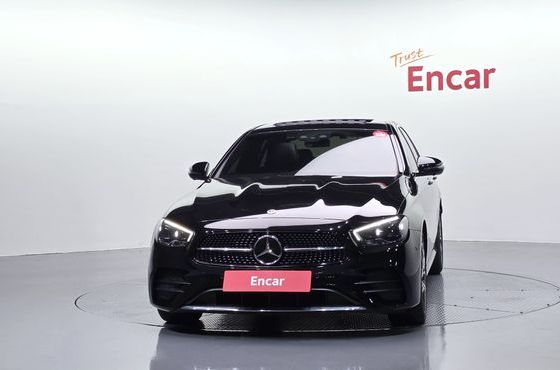Mercedes-Benz E-Class E220d 4MATIC AMG Line — пробег 101 120 км — фото 3 из 5