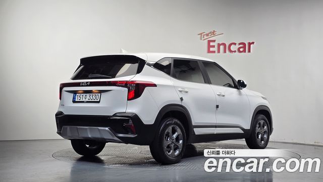 Kia Seltos из Кореи Encar