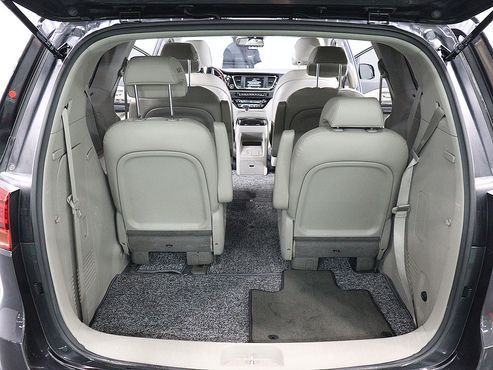Kia Carnival 9-Seater Prstige — пробег 116 544 км — фото 5 из 5