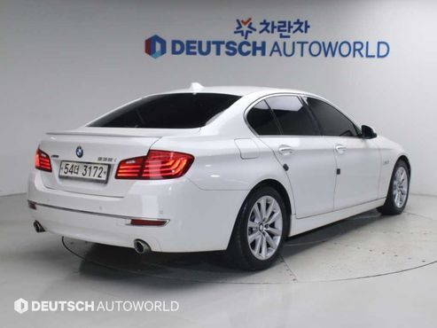 BMW 5-Series 528i xDrive Luxury — пробег 193 281 км — фото 2 из 5