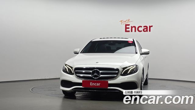 Mercedes-Benz E-Class из Кореи Encar