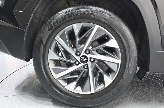 Hyundai Tucson Diesel 2.0 2WD Premium — пробег 90 717 км — фото 5 из 5
