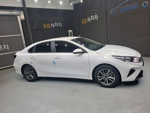Kia K3 1.6 Prestige — пробег 44 000 км — фото 1 из 5