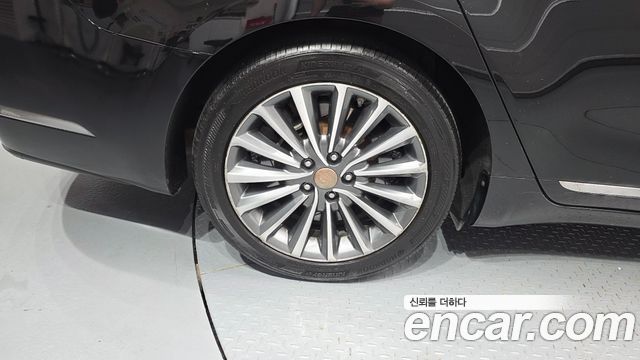Kia K7 из Кореи Encar