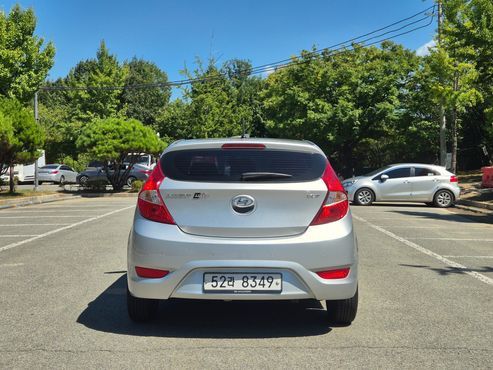 Hyundai Accent Diesel WIT 1.6 VGT Smart — пробег 133 119 км — фото 5 из 5