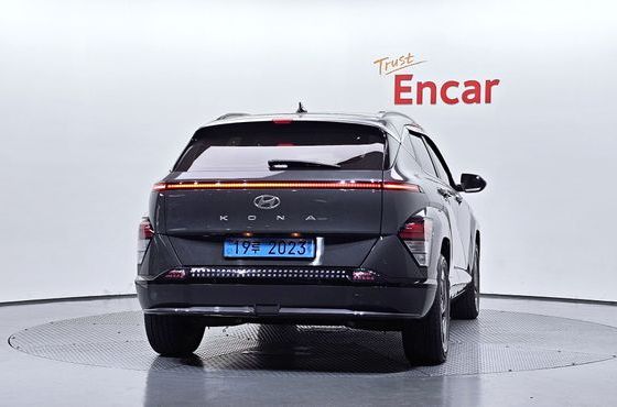 Hyundai Kona Long Range Premium — пробег 96 381 км — фото 4 из 5