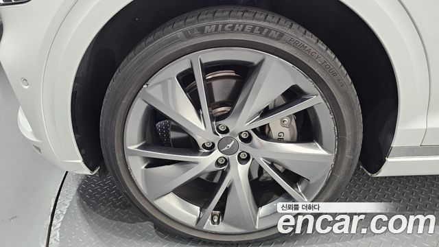 Genesis GV70 из Кореи Encar