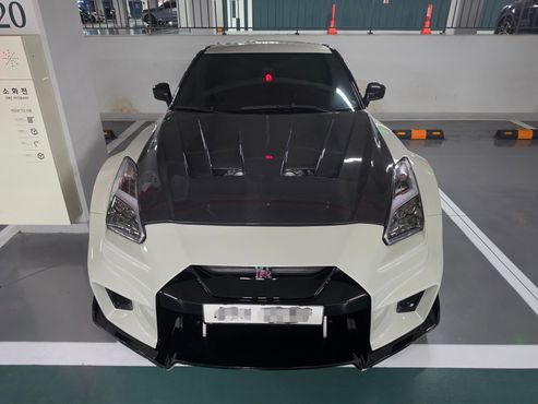 Nissan GT-R 3.8 Premium Edition R35 — пробег 145 000 км — фото 1 из 5