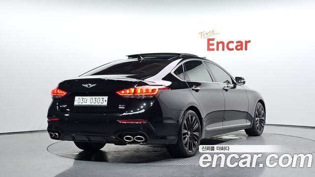 Hyundai Genesis из Кореи Encar