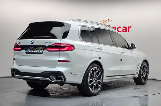 BMW X7 xDrive 40i M Sport 7STR — пробег 19 051 км — фото 2 из 5