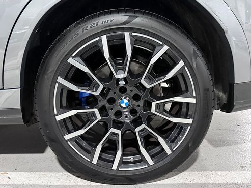 BMW X6 xDrive40i M Sport — пробег 4 103 км — фото 5 из 5