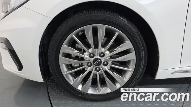 Kia K5 из Кореи Encar