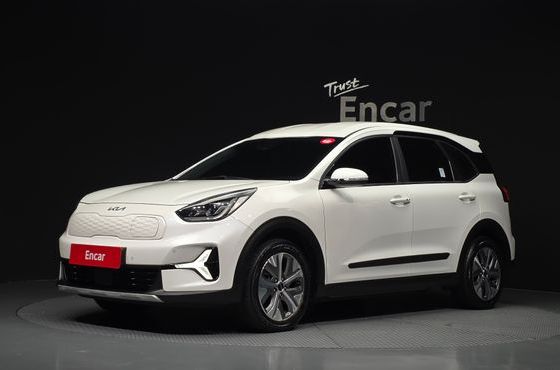 Kia Niro Earth — пробег 112 058 км — фото 1 из 5