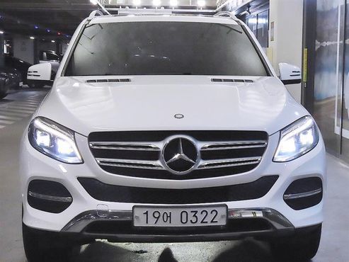 Mercedes-Benz GLE-Class GLE250 d 4MATIC — пробег 121 445 км — фото 2 из 5