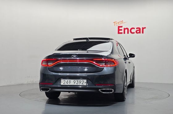 Hyundai Grandeur 3.0 Exclusive Special — пробег 128 507 км — фото 4 из 5