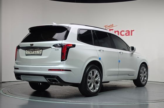 Cadillac XT6 3.6 Sport — пробег 126 010 км — фото 2 из 5