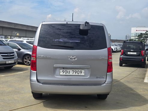 Hyundai Starex 3-Seater VAN Smart — пробег 117 694 км — фото 4 из 5