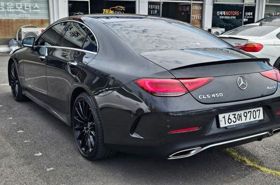 Mercedes-Benz CLS-Class CLS450 4MATIC AMG Line — пробег 106 941 км — фото 4 из 5
