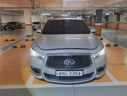 Infiniti QX60 3.5 AWD — пробег 98 500 км — фото 1 из 5