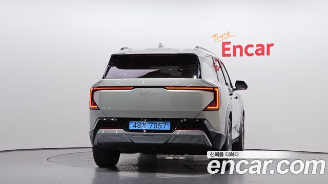 Kia EV5 из Кореи Encar