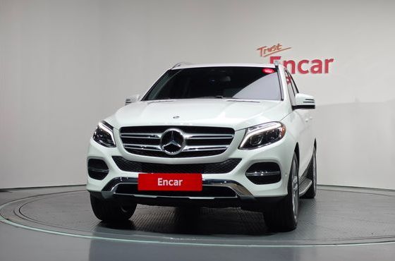 Mercedes-Benz GLE-Class GLE350 d 4MATIC — пробег 58 124 км — фото 3 из 5
