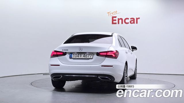 Mercedes-Benz A-Class из Кореи Encar