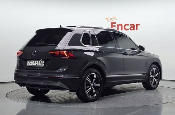 Volkswagen Tiguan 2.0 TDI Prestige — пробег 80 977 км — фото 2 из 5