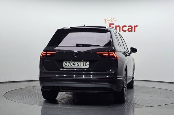 Volkswagen Tiguan 2.0 TDI Prestige — пробег 80 977 км — фото 4 из 5