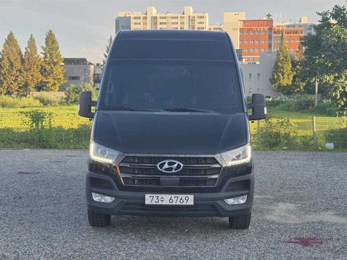 Hyundai Solati 16-seater Luxury — пробег 110 775 км — фото 3 из 5