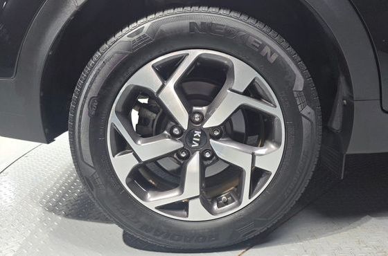 Kia Sportage Diesel 2.0 2WD Luxury — пробег 77 826 км — фото 5 из 5