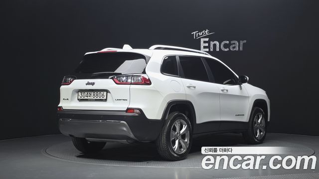 Jeep Cherokee 2.4 Limited AWD — пробег 17 356 км — фото 2 из 5