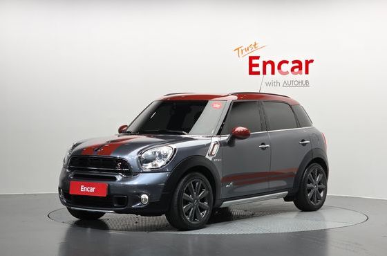 Mini Countryman ALL4 Park Lane 1st — пробег 73 424 км — фото 1 из 5
