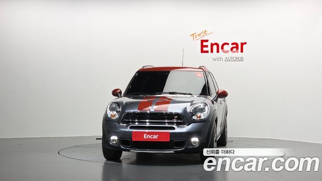 Mini Countryman ALL4 Park Lane 1st — пробег 73 424 км — фото 3 из 5