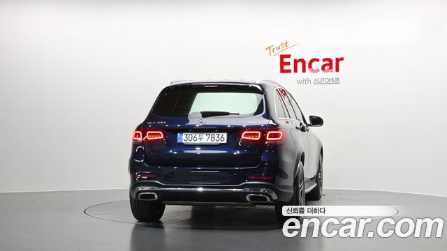 Mercedes-Benz GLC-Class GLC300 4MATIC — пробег 52 015 км — фото 4 из 5