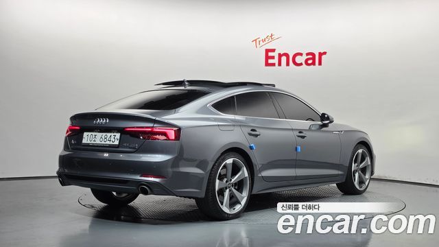 Audi A5 45 TFSI Quattro Premium Sportback — пробег 41 138 км — фото 2 из 5