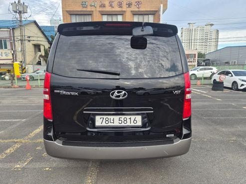 Hyundai Starex 4WD 11-Seater Wagon Modern Special — пробег 66 827 км — фото 4 из 5