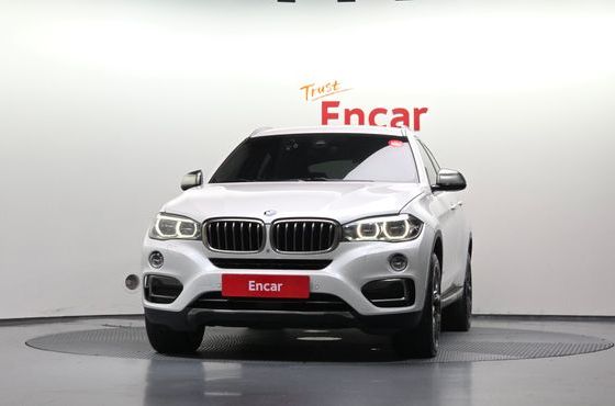 BMW X6 xDrive 40d — пробег 157 580 км — фото 3 из 5