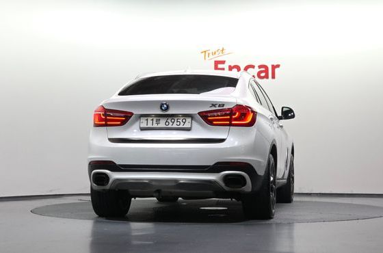 BMW X6 xDrive 40d — пробег 157 580 км — фото 4 из 5