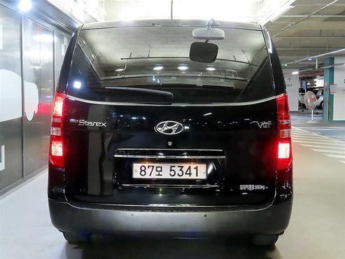 Hyundai Starex Van 3-Seater Style — пробег 170 843 км — фото 5 из 5