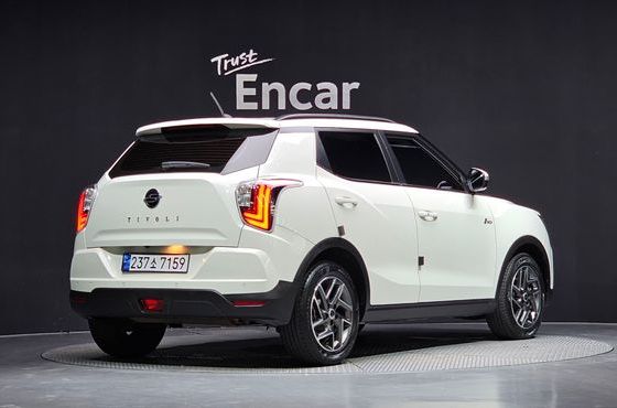 Ssangyong TIBOLI Gasoline 1.5 2WD V3 — пробег 28 016 км — фото 2 из 5