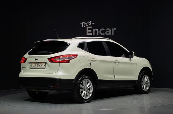 Nissan Qashqai 1.6 SL — пробег 122 636 км — фото 2 из 5