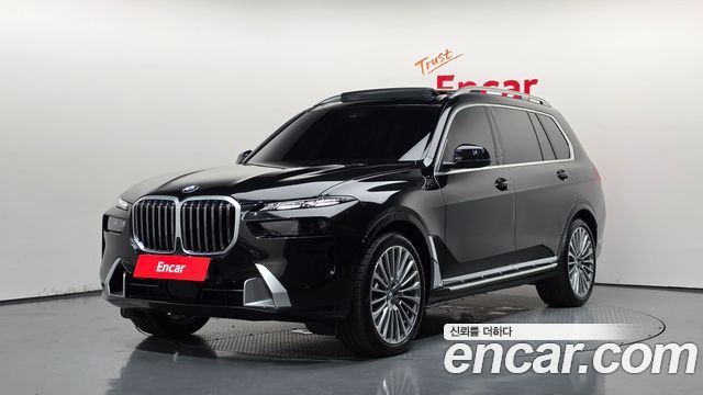 BMW X7 xDrive 40d Design Pure Excellence 6-Seater — пробег 3 227 км — фото 1 из 5