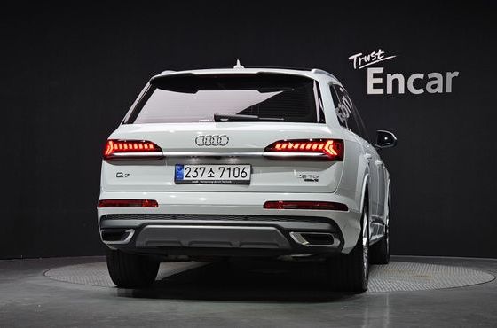 Audi Q7 45 TDI Quattro Premium — пробег 105 971 км — фото 4 из 5