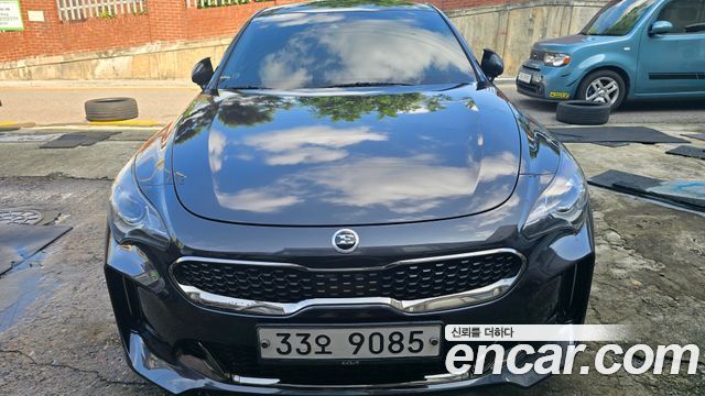 Kia Stinger 2.0 Turbo AWD Prime — пробег 202 000 км — фото 1 из 5