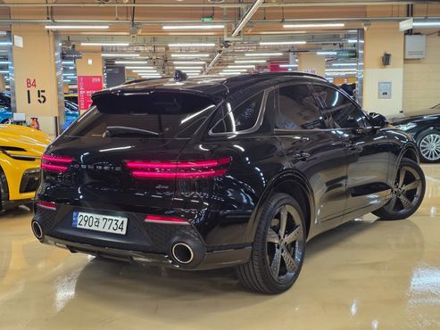 Genesis GV70 2.5T Gasoline AWD — пробег 29 500 км — фото 2 из 5