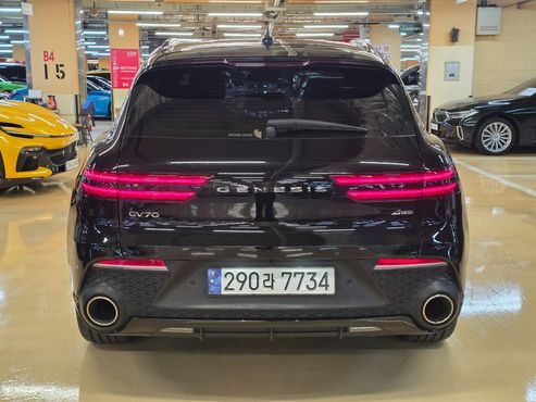 Genesis GV70 2.5T Gasoline AWD — пробег 29 500 км — фото 4 из 5