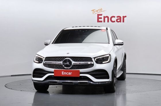 Mercedes-Benz GLC-Class GCL300 4MATIC Coupe — пробег 76 543 км — фото 3 из 5