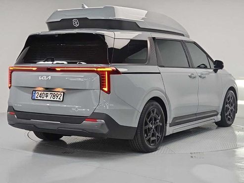Kia Carnival HEV 9-Seater Hi-Limousine (Special vehicle) — пробег 80 870 км — фото 4 из 5
