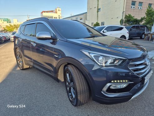 Hyundai Santafe Diesel 2.0 2WD 1 Million — пробег 143 392 км — фото 3 из 5